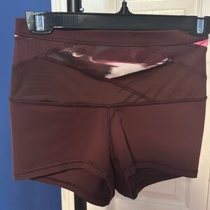 123.lululemon Multicolor Reverse Able Shorts